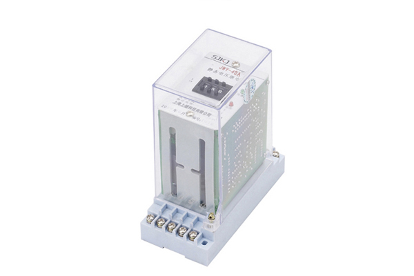 JWY-43A無輔源靜態(tài)電壓繼電器